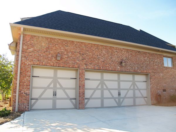 Garage Downspout Repair in Port Charlotte