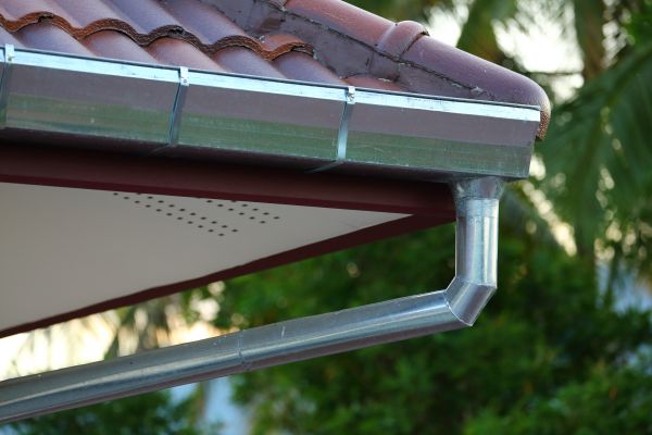 Metal Gutter Repair in Port Charlotte