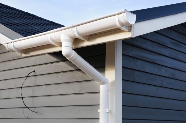 Cost of PVC Rain Gutter Installation in Port Charlotte