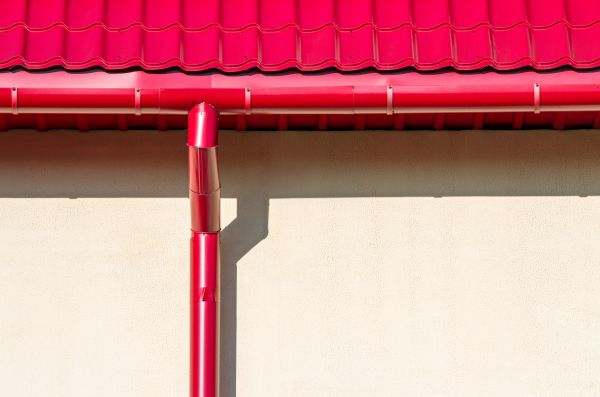 Downspout Reattachment in Port Charlotte